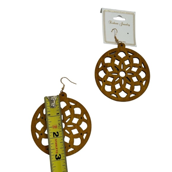 Fashion Jewelry Floral Wooden Boho Dangle Earrings - Picture 8 of 9